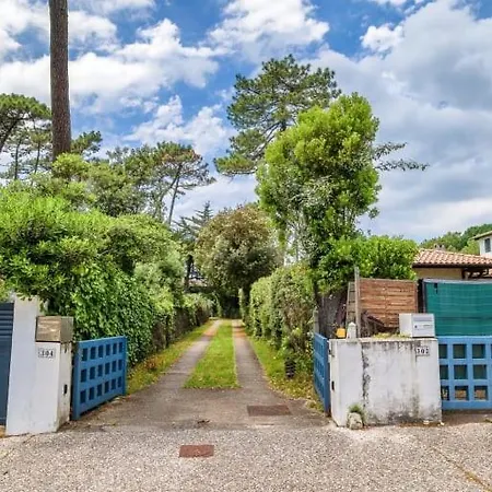 Villa Majestueuse En Premiere Ligne Au Pyla Avec Acces Prive A La